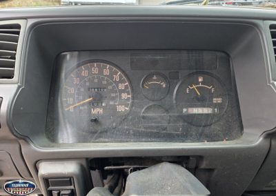 isuzu box truck015