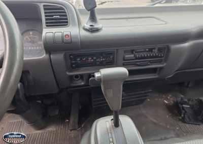isuzu box truck017