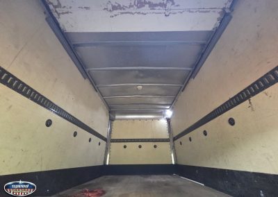 isuzu box truck021