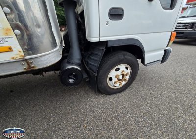 isuzu box truck027